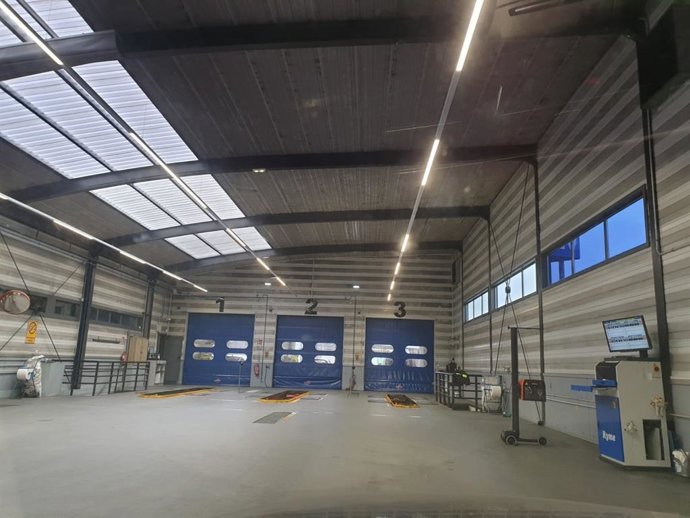 Archivo - ITV de Pruvia, en Llanera (Asturias)