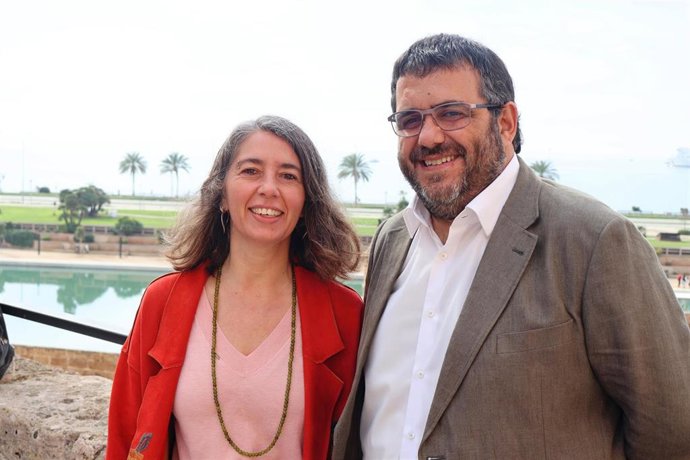 La portavoz municipal de MÉS per Palma, Neus Truyol, y el diputado por MÉS en el Congreso, Vicen Vidal.