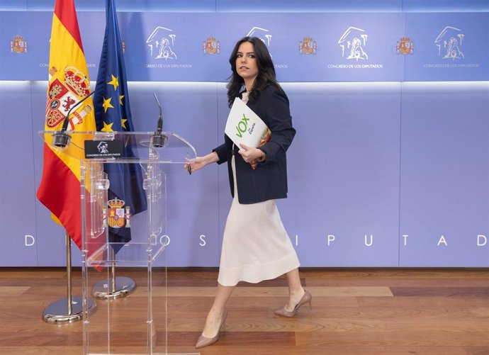 La portavoz de VOX en el Congreso, Pepa Millán, a su llegada a una rueda de prensa anterior a la Junta de Portavoces, a 20 de febrero de 2024, en Madrid (España).
