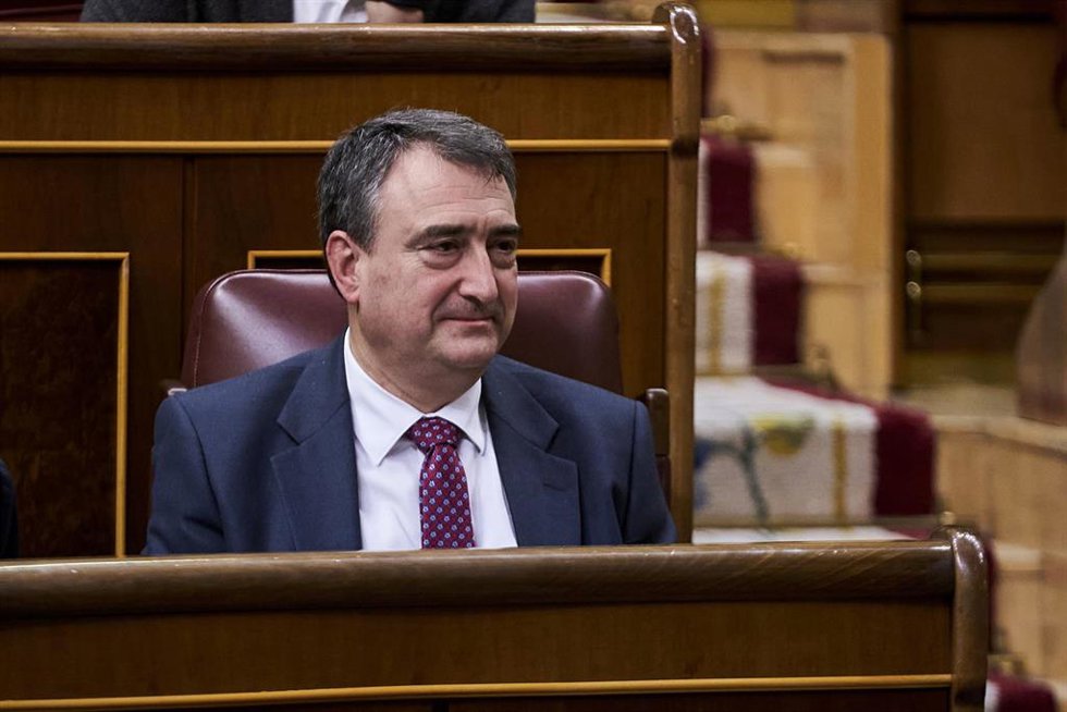 Archivo - El diputado del PNV, Aitor Esteban