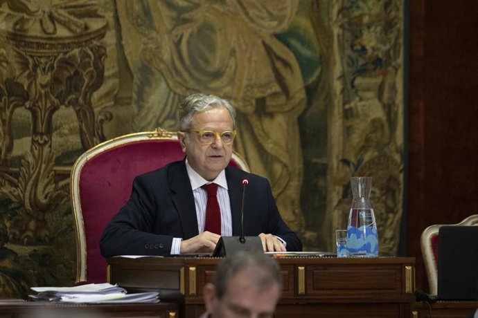 El presidente de la Diputación de Córdoba, Salvador Fuentes, durante el Pleno del mes de febrero.