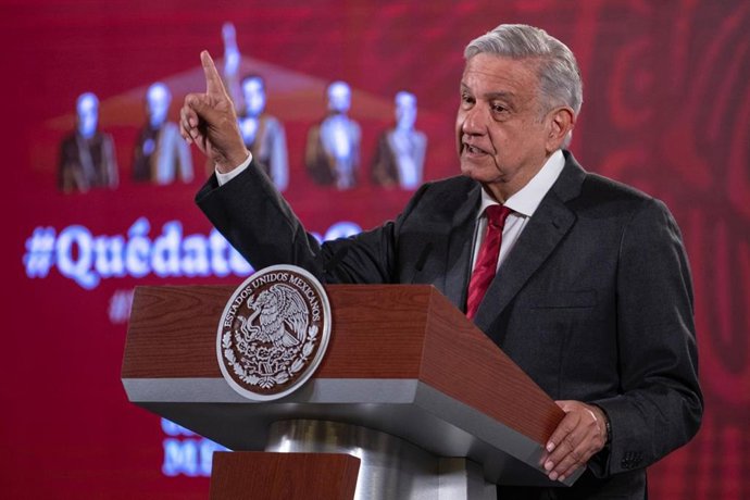 Archivo - 10 August 2020, Mexico, Mexico City: Mexican President Andres Manuel Lopez Obrador speaks during his daily press conference at the National Palace.
