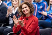 Montero replica de nuevo a Page: "Uno siempre quiere que ganen sus colores comparta o no la estrategia del entrenador"