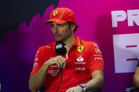 Carlos Sainz: "Hay que ser más y más rápidos"