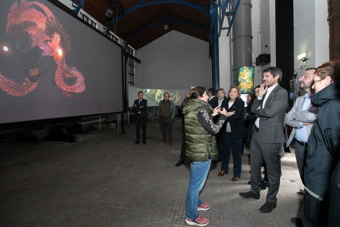 Ernest Urtasun, a la derecha en el Pozo de Santa Bárbara