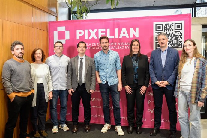 Miguel Iturralde, Ana Herrera, Ignacio Fernández, Mikel Irujo, Javier Celay, Cristina Zariquiegui, Ignacio Apezteguía, María Monreal