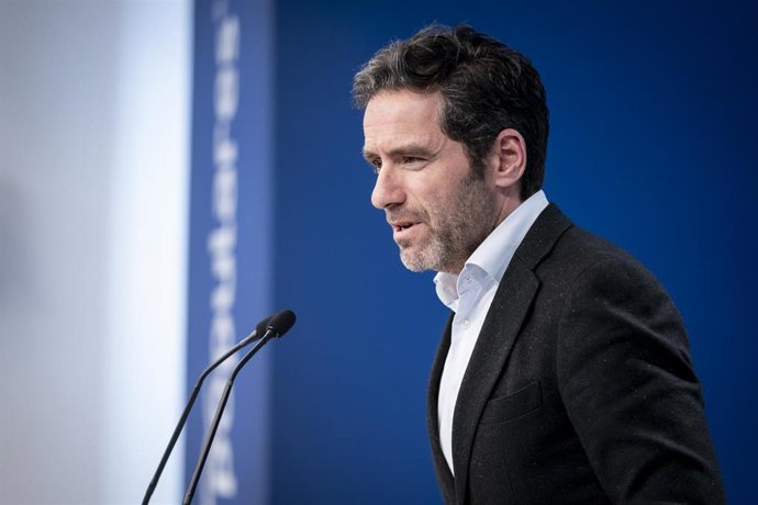 El portavoz del PP y vicesecretario de Cultura de la formación, Borja Sémper, durante una rueda de prensa posterior a la reunión del Comité de Dirección del Partido Popular, en la sede del PP, a 31 de enero de 2024, en Madrid (España). 