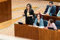 Dávila acusa a la izquierda de "mentir sin pudor" sobre residencias mientras oposición reprocha falta de transparencia