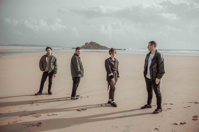 Triángulo de Amor Bizarro, en el próximo Deleste.