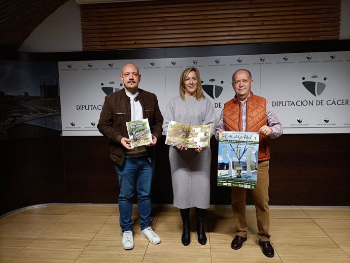 Presentación de la 220 Fiesta del Árbol de Villanueva de la Sierra (Cáceres)