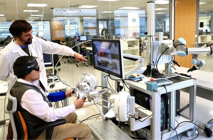 Tecnalia presenta a las empresas vascas tecnologías de robótica médica para potenciar la competitividad del sector
