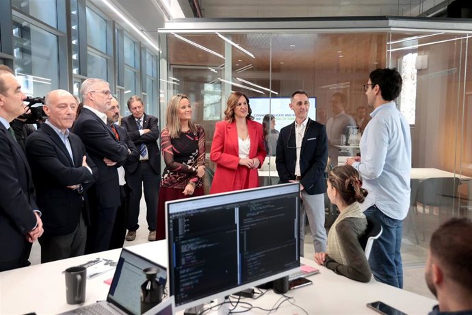 La alcaldesa de Valncia, María José Catalá, asiste al acto de presentación de Valncia Innovation Capital.