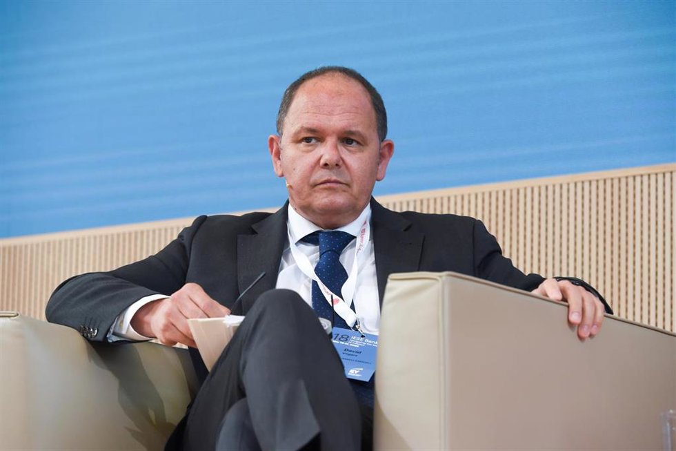 Archivo - El responsable de riesgos de Banco Sabadell, David Vergara , durante la segunda jornada del 18 encuentro del sector bancario, a 17 de mayo de 2023, en Madrid (España).