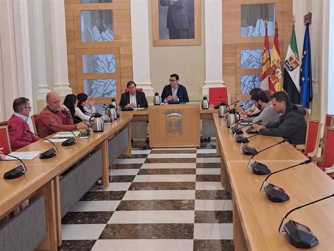 Reunión de la Comisión de Cultura en el Ayuntamiento de Cáceres