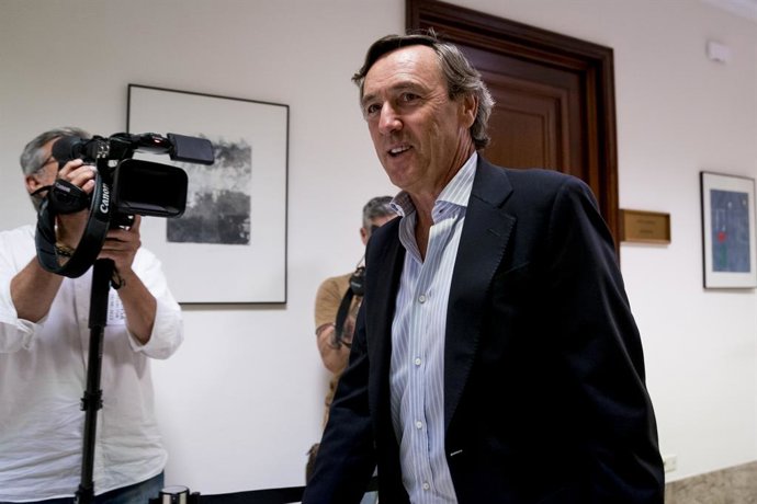 Archivo - El senador del Partido Popular, Rafael Hernando.