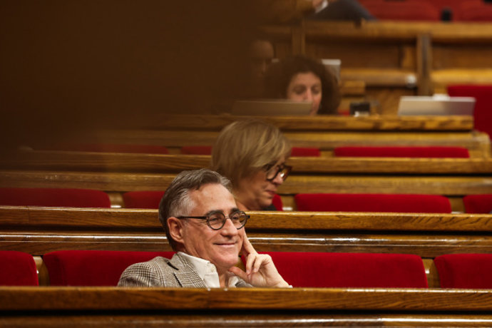 El diputado de Junts Ramon Tremosa en el pleno del Parlament