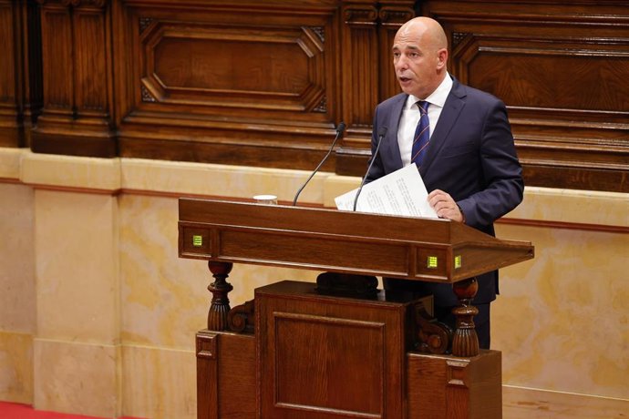 Archivo - El diputado de Vox en el Parlament Antonio Ramón López en una foto de archivo