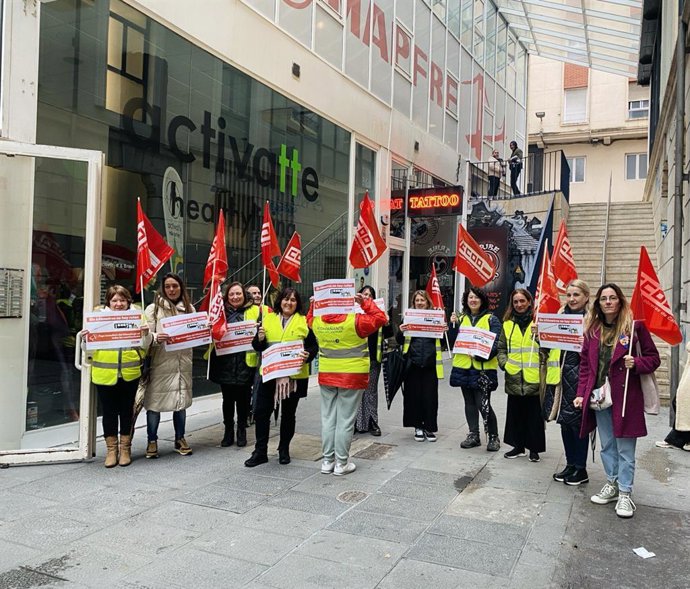 Finaliza sin acuerdo la primera mediación en el Orecla para el pago del kilometraje a la plantilla de transporte escolar
