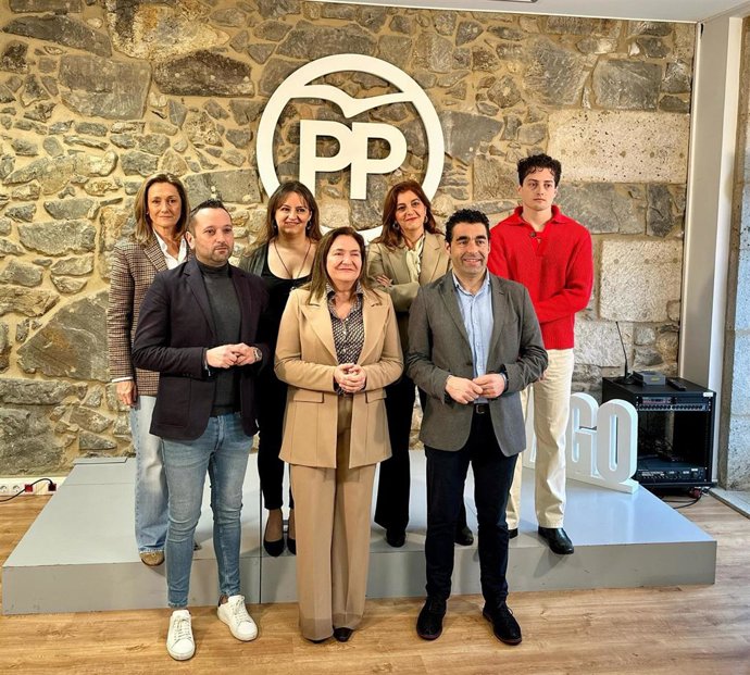 Junta gestora del PP de Vigo, en su primera reunión, con presencia del presidente provincial del PP, Luis López, a 22 de febrero de 2024.