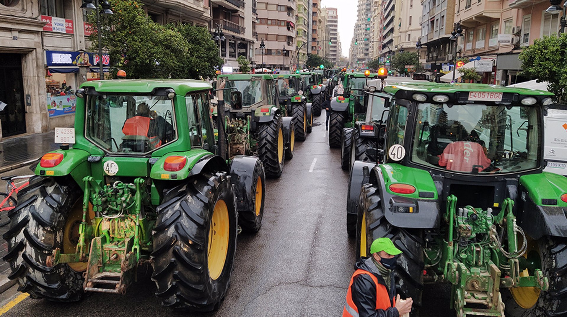 Carreteras cortadas hoy por la huelga de agricultores en Madrid y otras  ciudades: consulta el mapa de la DGT, Actualidad