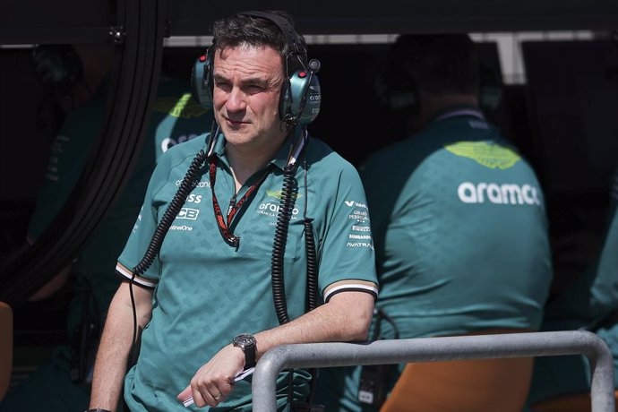 FALLOWS Dan (gbr), Technical Director of Aston Martin F1 Team, portrait during the Formula 1 Aramco pre-season testing 2024 of the 2024 FIA Formula One World Championship from February 21 to 23, 2024 on the Bahrain International Circuit, in Sakhir, Bahrai