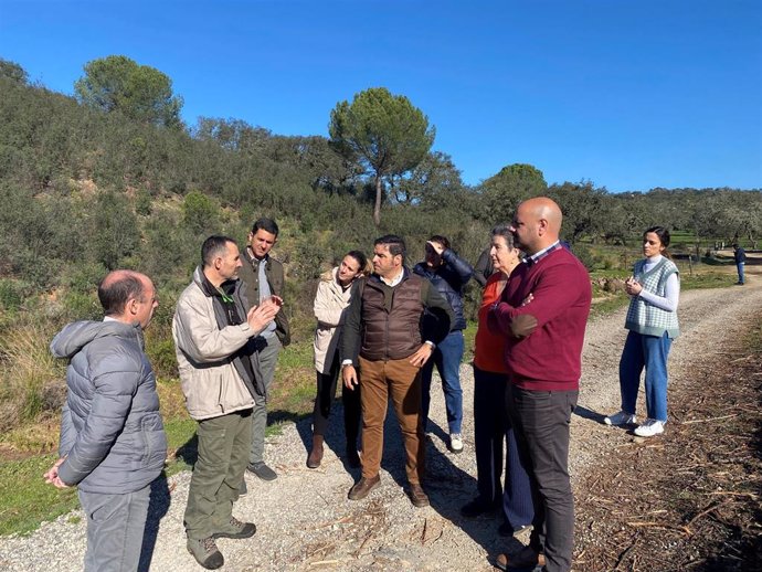 Supervisión de los trabajos de prevención de incendios y mejora de infraestructuras en el monte público Alto de los Barreros, en la Zalamea la Real (Huelva).