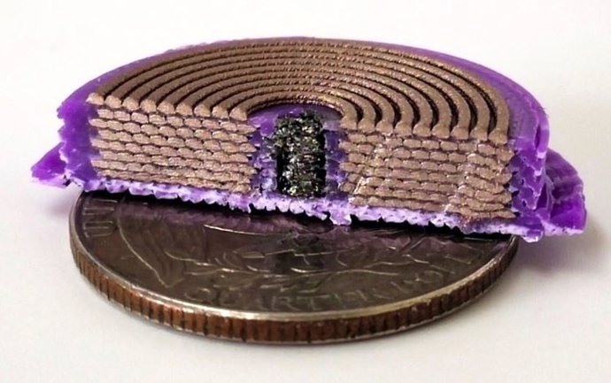 Imagen del solenoide impreso en 3D con la nueva tecnología del MIT