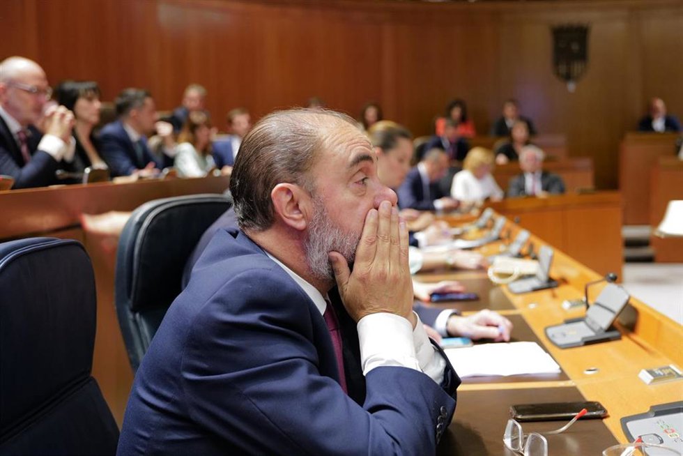 Archivo - El secretario general del PSOE de Aragón, Javier Lambán.