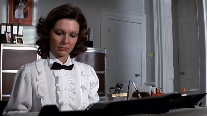 Muere la actriz de James Bond y Doctor Who Pamela Salem a los 80 años