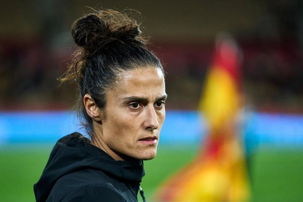 La seleccionadora nacional femenina de fúbol Montse Tomé durante el España-Países Bajos de la Liga de Naciones 2023-2024