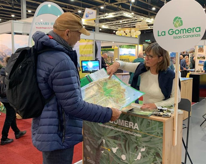 Turismo de La Gomera asiste a la feria 'Fiets en Wandelbeurs' en Países Bajos