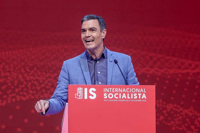 Archivo - El presidente del Gobierno, Pedro Sánchez, interviene durante la última jornada del XXVI Congreso de la Internacional Socialista (IS), en IFEMA Madrid, a 27 de noviembre de 2022, en Madrid (España). 