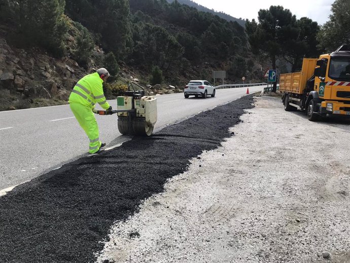La Junta licita por 83 millones la conservación de más de 3.500 kilómetros de carreteras andaluzas.