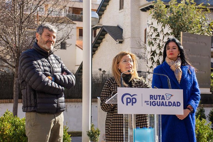 'Ruta Por La Igualdad' En Huesca.