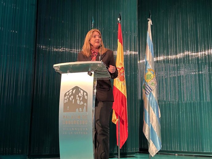 La secretaria general de Educación y Formación Profesional, María Pilar Pérez, en la inauguración de la Jornada Regional de Matemáticas para docentes de Enseñanza Infantil y Primaria