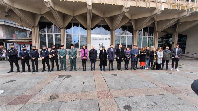 Representantes de las instituciones de Ciudad Real condenan el asesinato de Cándida en Aldea del Rey
