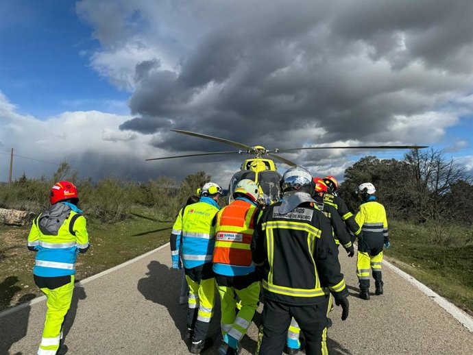 Accidente de tráfico de dos motoristas a la altura de El Vellón