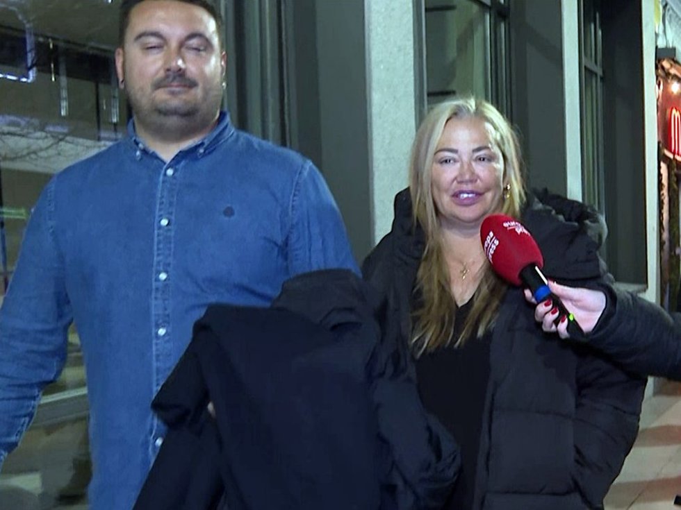 MIGUEL MARCOS Y SU MUJER, BELÉN ESTEBAN