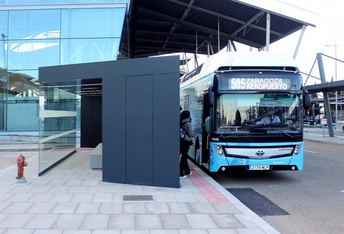 Bus directo al aeropuerto de Zaragoza.