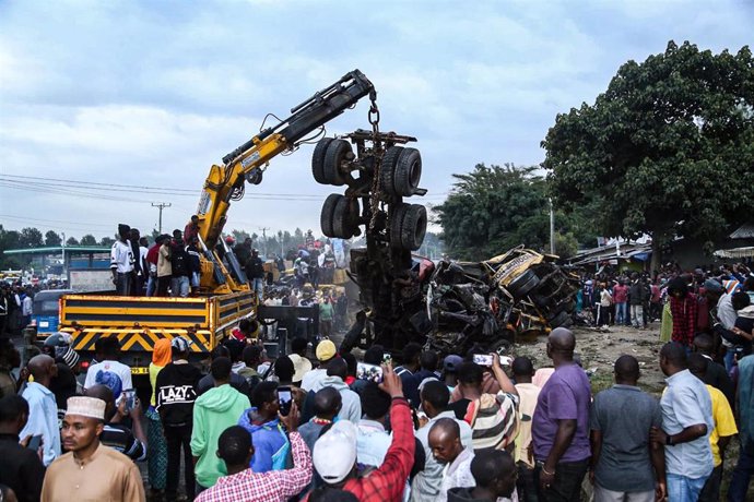 Una colisión de vehículos en el norte de Tanzania deja 25 muertos y 21 heridos, varios de ellos ciudadanos extranjeros