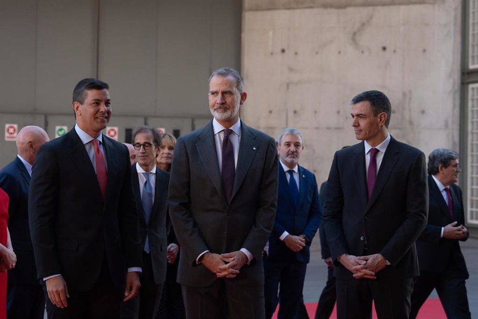El rey junto a Peña y Sánchez
