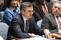 Kuleba desestima una posible escalada con Rusia para insistir a Alemania en la entrega de misiles Taurus