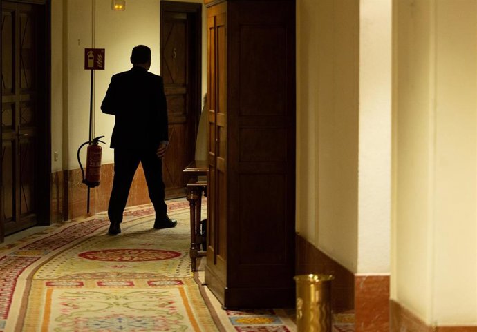 El exministro de Transportes y diputado del PSOE José Luis Ábalos durante una sesión plenaria