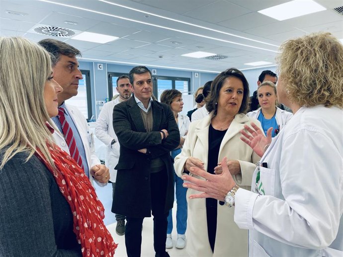 Catalina García (2d) en el Hospital San Juan de la Cruz.