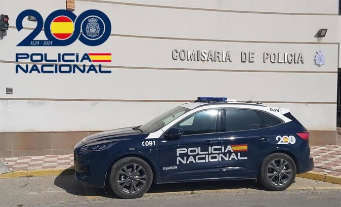 Vehículo de la Policía Nacional.