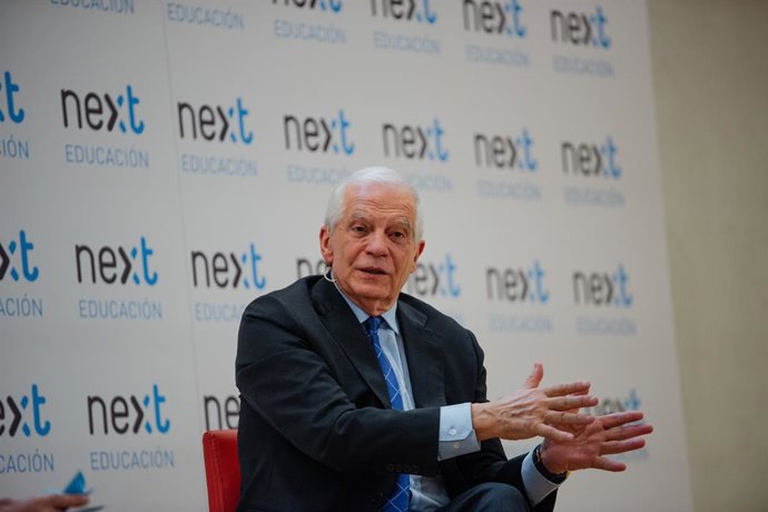 El Alto Representante de la UE y Vicepresidente de la Comisión, Josep Borrell, durante un Foro Next Educación, en Next Educación, a 26 de febrero de 2024, en Madrid (España). El Foro Next es un punto de encuentro informativo organizado por Next Educación 