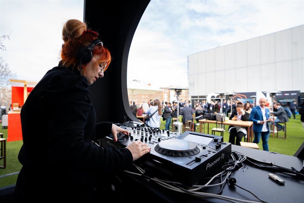 Inaugurado el Beat Barcelona, "concebido como espacio de afterwork oficial del MWC Barcelona"
