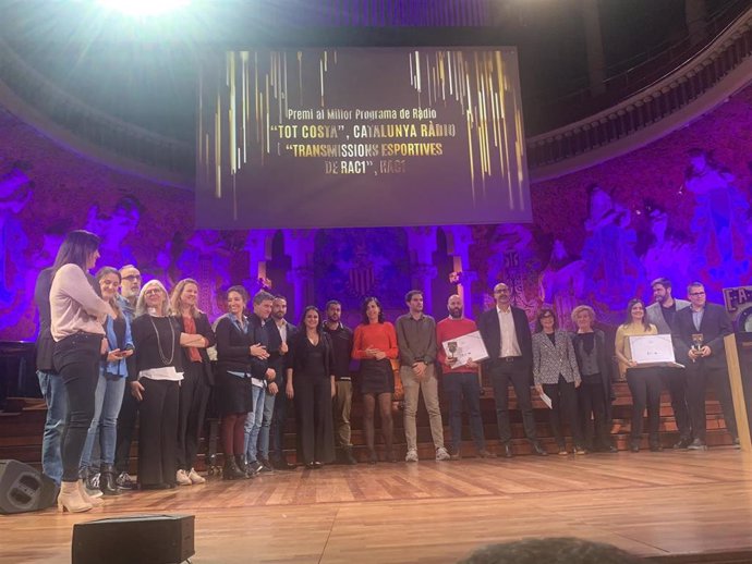 Los 24 Premis Ràdio Associació ha galardonado 'ex aequo' como mejor programa de radio a 'Tot Costa' de Catalunya Ràdio y a las retransmisiones deportivas de Rac1.