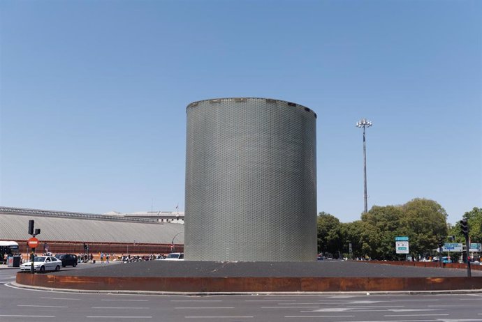 Archivo - Monumento Homenaje a las Víctimas del 11-M en su actual ubicación fuera de la estación de Atocha