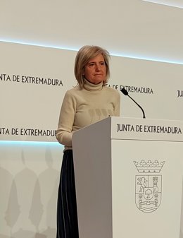 La portavoz de la Junta de Extremadura, Victoria Bazaga, en rueda de prensa tras el Consejo de Gobierno autonómico